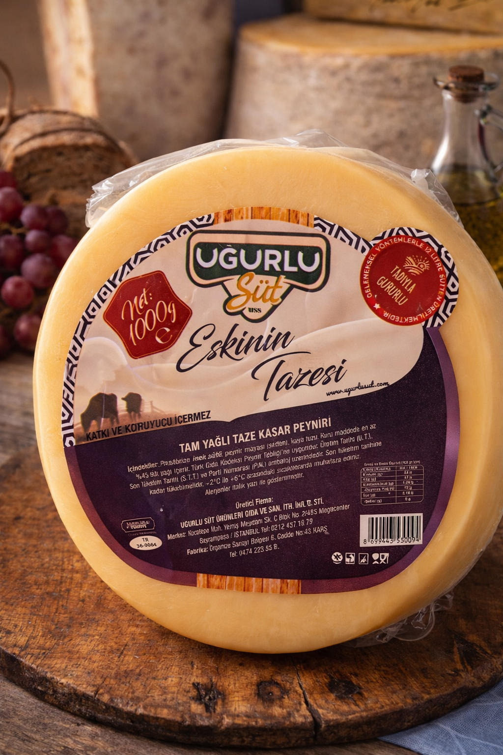 Uğurlu Tam Yağlı Taze Kaşar Peyniri 1000 g Palmiye Gurme